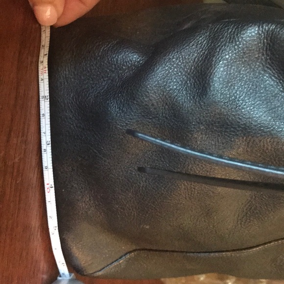 Fossil Leather Navy Tote - Picture 4 of 6